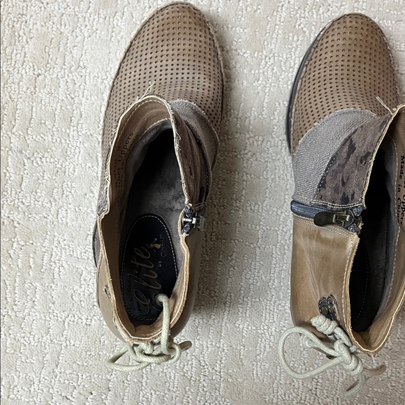 Elite by Conkys Leather Boots women’s size 9 - Picture 3 of 6